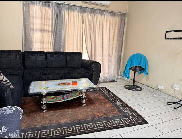 3 BEDROOM APARTMENT FOR SALE IN WATERVAL EAST